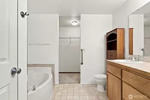 3723 185th St Ct E, Tacoma, WA 98446 - Photo 17