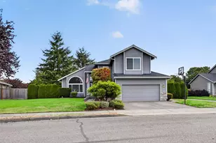 401 Randall Pl, Enumclaw, WA 98022 - Photo 1