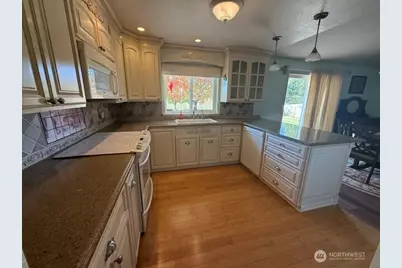 20902 40th Avenue E, Spanaway, WA 98387 - Photo 3