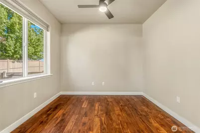 403 SE 3rd Street, College Place, WA 99324 - Photo 9