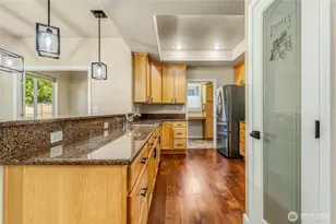 403 SE 3rd St, College Place, WA 99324 - Photo 11