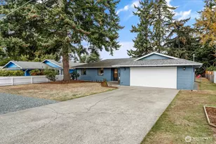 2712 Sun Vista Cir, Clinton, WA 98236 - Photo 1