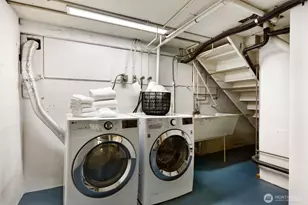 413 Lynn St, Seattle, WA 98109 - Photo 27