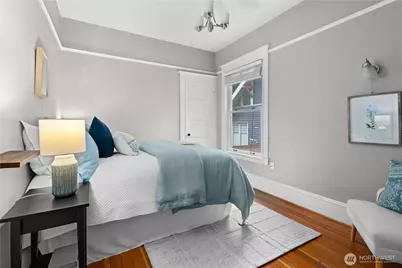 1824 8th Avenue W, Seattle, WA 98119 - Photo 13