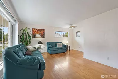 630 N Constitution Avenue, Bremerton, WA 98312 - Photo 7