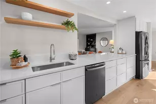 9011 44th Ave SW, Seattle, WA 98136 - Photo 11