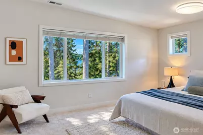 837 206th Ave NE, Sammamish, WA 98074 - Photo 17