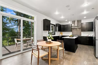 837 206th Ave NE, Sammamish, WA 98074 - Photo 7