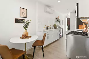 4801 Dayton Ave N, Seattle, WA 98103 - Photo 7