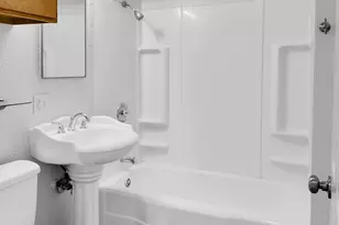7009 S 115th St, Seattle, WA 98178 - Photo 5