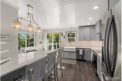 1120 Lombard Street, Raymond, WA 98577 - Photo 11
