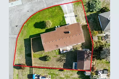 2043 SW Dillard Lane, Oak Harbor, WA 98277 - Photo 33