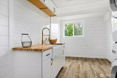 2043 SW Dillard Lane, Oak Harbor, WA 98277 - Photo 13