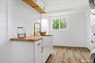 2043 SW Dillard Ln, Oak Harbor, WA 98277 - Photo 13