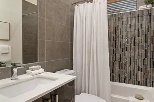 464 NE Maple Leaf Pl, Seattle, WA 98115 - Photo 21