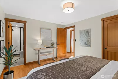 22007 100th Avenue W, Edmonds, WA 98020 - Photo 17