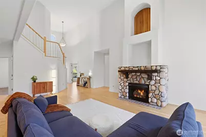2445 W 10th Street, Washougal, WA 98671 - Photo 11