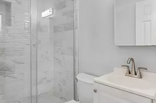 11102 126th Ave NE, Kirkland, WA 98033 - Photo 17