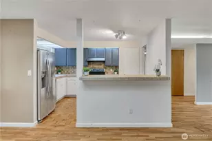 16325 SE 27th St, Bellevue, WA 98008 - Photo 13