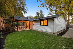10836 NE 12th Pl, Bellevue, WA 98004 - Photo 31