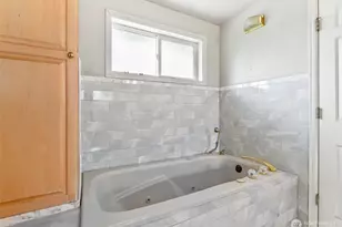 8507 39th Ave S, Seattle, WA 98118 - Photo 23
