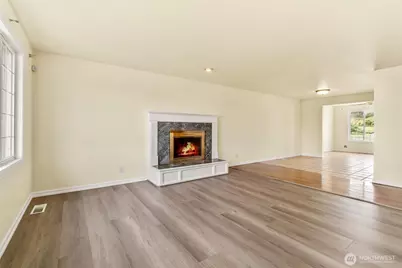 8507 39th Avenue S, Seattle, WA 98118 - Photo 5