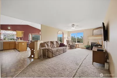 3226 64th Avenue NE, Marysville, WA 98270 - Photo 5