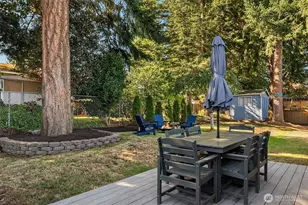 3917 NE 11th Pl, Renton, WA 98056 - Photo 27