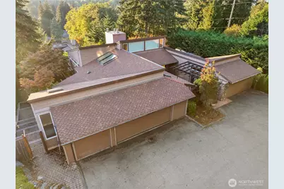 8619 NE 24th Street, Clyde Hill, WA 98004 - Photo 35