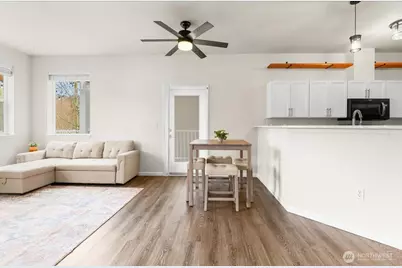 17426 Bothell Way NE #A302, Bothell, WA 98011 - Photo 13