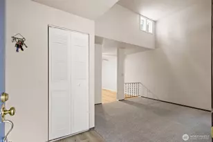 4308 NE Sunset Blvd, Renton, WA 98059 - Photo 3