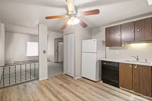 4308 NE Sunset Blvd, Renton, WA 98059 - Photo 11