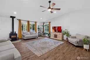 15011 Smith Prairie Rd SE, Yelm, WA 98597 - Photo 5