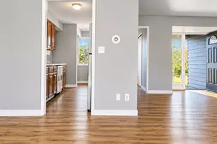 221 Loring Dr, Moses Lake, WA 98837 - Photo 11