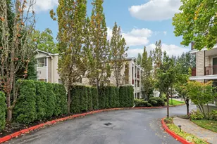 1805 134th Ave SE, Bellevue, WA 98005 - Photo 35