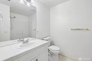 1805 134th Ave SE, Bellevue, WA 98005 - Photo 23