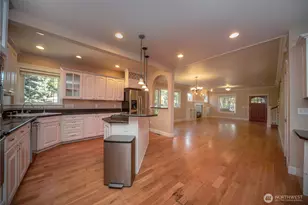 201 W 10th Ave, Ellensburg, WA 98926 - Photo 9