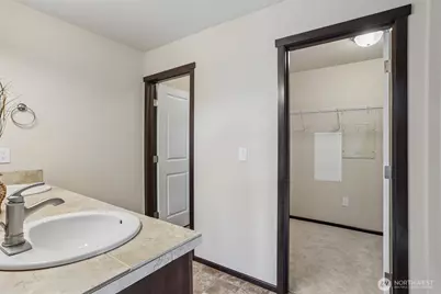 19627 1st Avenue SE, Bothell, WA 98012 - Photo 23