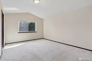 19627 1st Ave SE, Bothell, WA 98012 - Photo 17