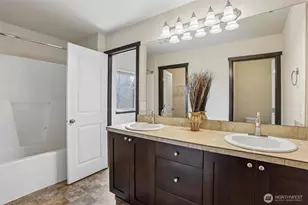 19627 1st Ave SE, Bothell, WA 98012 - Photo 21