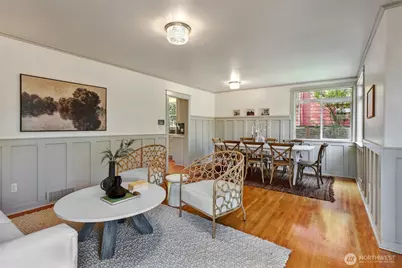 919 N 76th Street, Seattle, WA 98103 - Photo 5