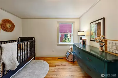919 N 76th Street, Seattle, WA 98103 - Photo 19