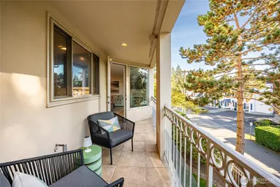 10000 Meydenbauer Way SE #5, Bellevue, WA 98004 - Photo 11