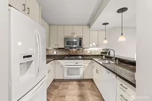 1 Broadway, Tacoma, WA 98402 - Photo 3