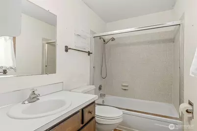 117 Manteca, Kelso, WA 98626 - Photo 17