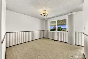 21205 SE 448th St, Enumclaw, WA 98022 - Photo 11