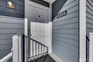 6703 204th St SW, Lynnwood, WA 98036 - Photo 3