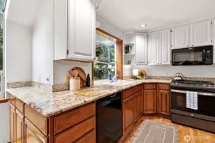 7067 Killeen Pl SW, Port Orchard, WA 98367 - Photo 7
