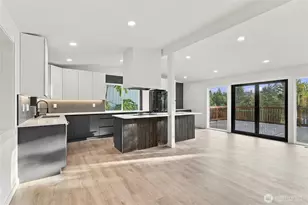 11224 35th Ave SW, Seattle, WA 98146 - Photo 7