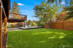 11224 35th Ave SW, Seattle, WA 98146 - Photo 33